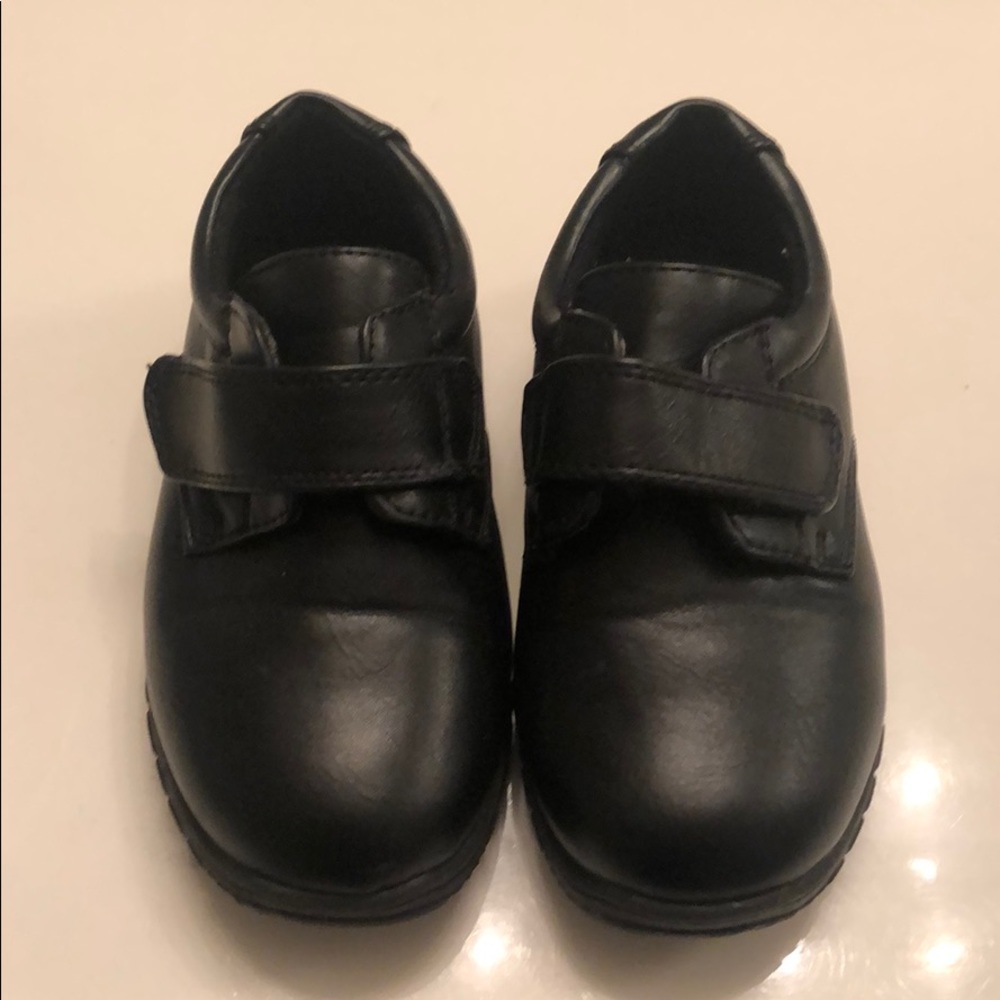 Boys Black dress shoes
